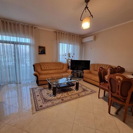 Kc Apartment ベラト エクステリア 写真